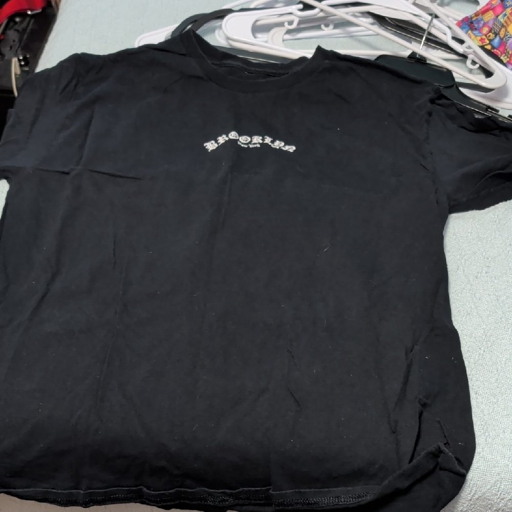 Black Short Sleeve Crewneck T-Shirt with Small White Chest Graphic